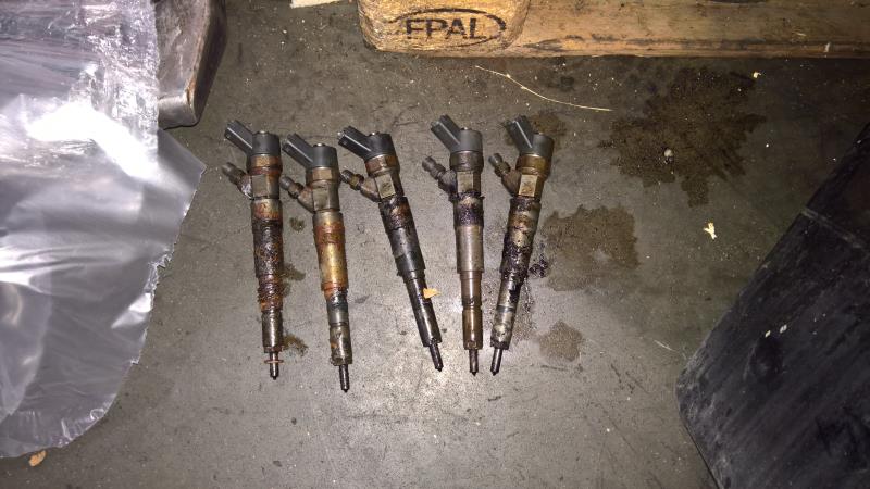 Injecteurs BMW SERIE 5 E39  - 1