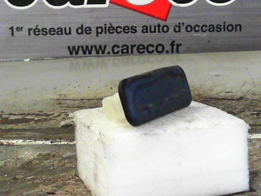 Bouton de coffre PEUGEOT 308 1 PHASE 1 Diesel - 1