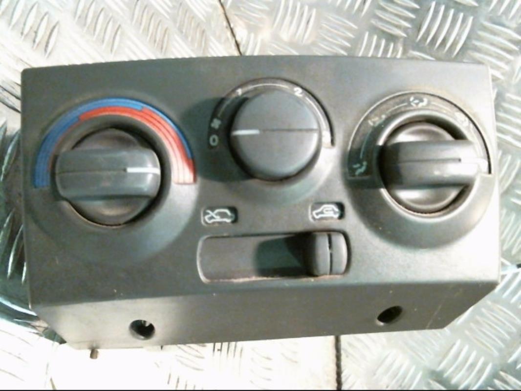 Commande chauffage FIAT PUNTO 1 PHASE 1 Essence - 1