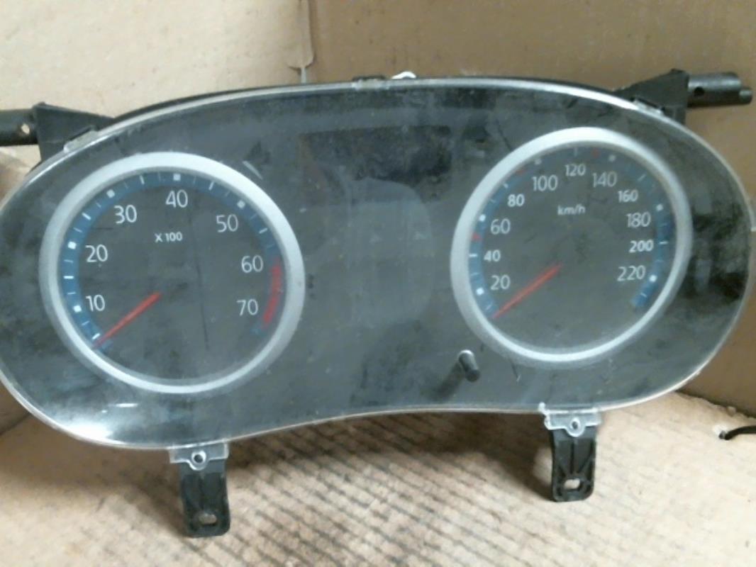 Compteur RENAULT CLIO 2 PHASE 2 Essence - 1