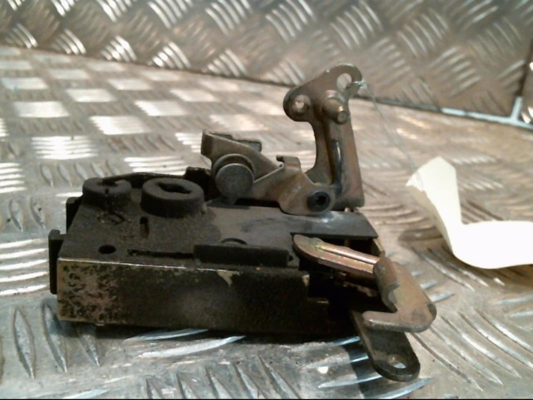 Chiusura non centralizzata anteriore sinistra PEUGEOT 405 PHASE 1 Diésel - 1