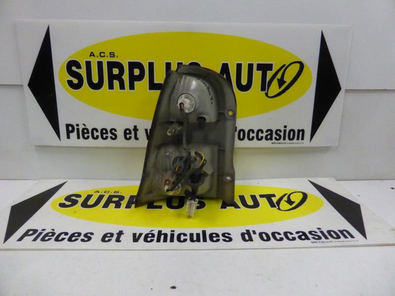 Image Feu arriere principal gauche (feux) - DAEWOO NEXIA