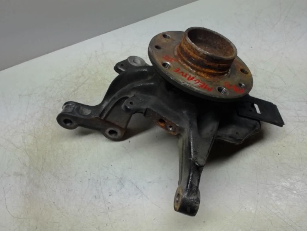 Fusee avant droit RENAULT MEGANE 3 PHASE 3 Diesel - 1