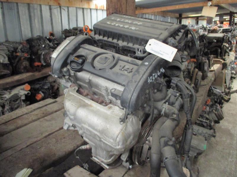 Moteur SEAT IBIZA 3 PHASE 2 Essence - 1