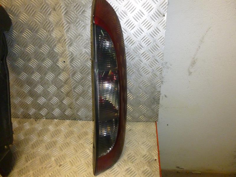 Fanale posteriore principale destro (luci) OPEL CORSA C PHASE 1 Diésel - 1