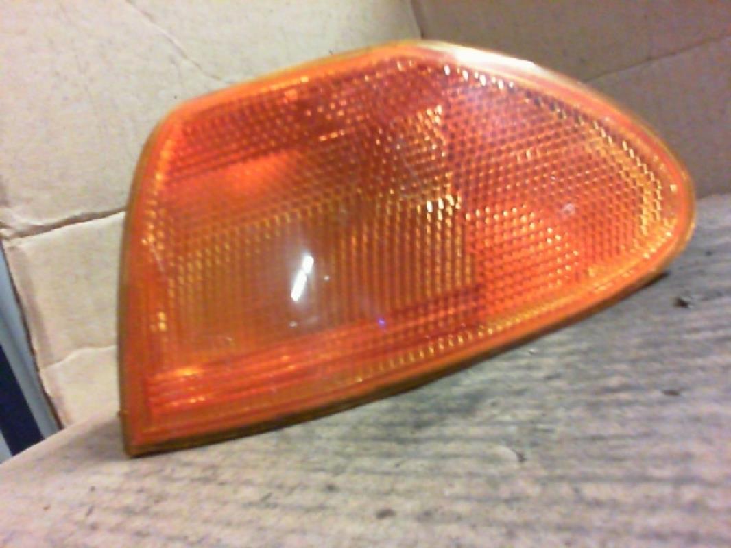 Optique avant secondaire gauche (feux)(clignotant) OPEL VECTRA A Diesel - 1