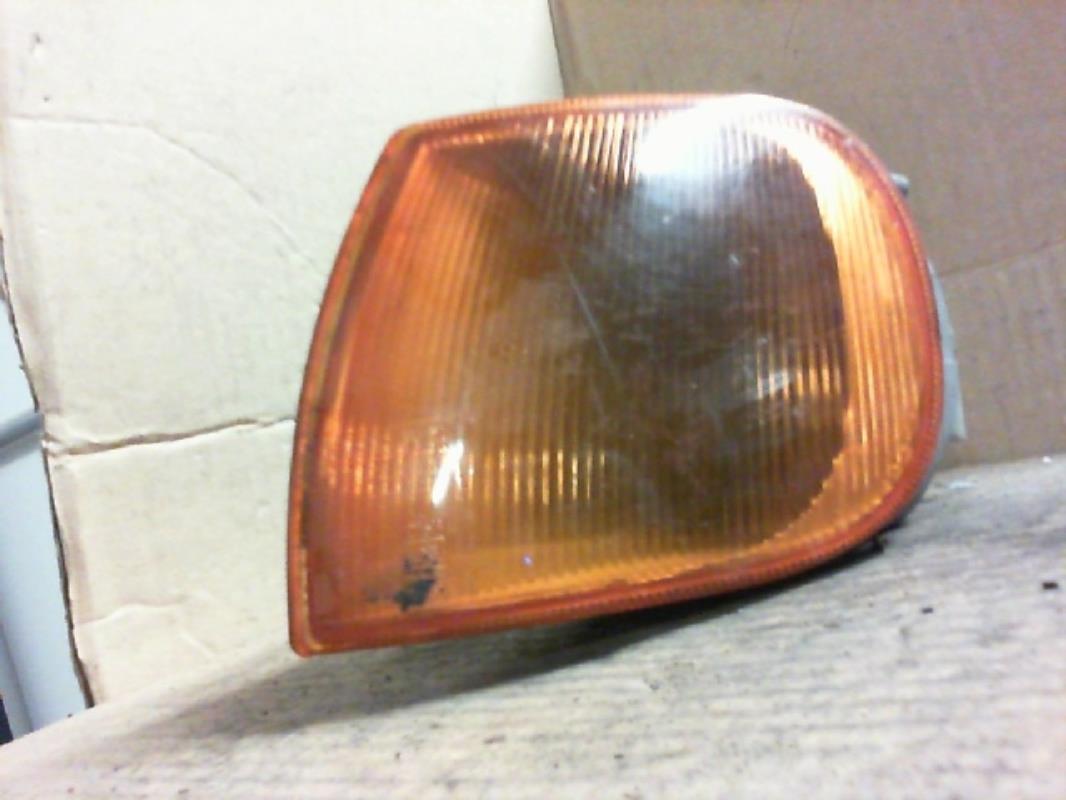 Gruppo ottico anteriore secondario sinistro (luci)(freccia) VOLKSWAGEN POLO 1 Diésel - 1