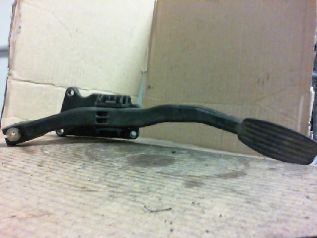 Pedale della frizione FIAT PANDA 2 Gasolina - 1
