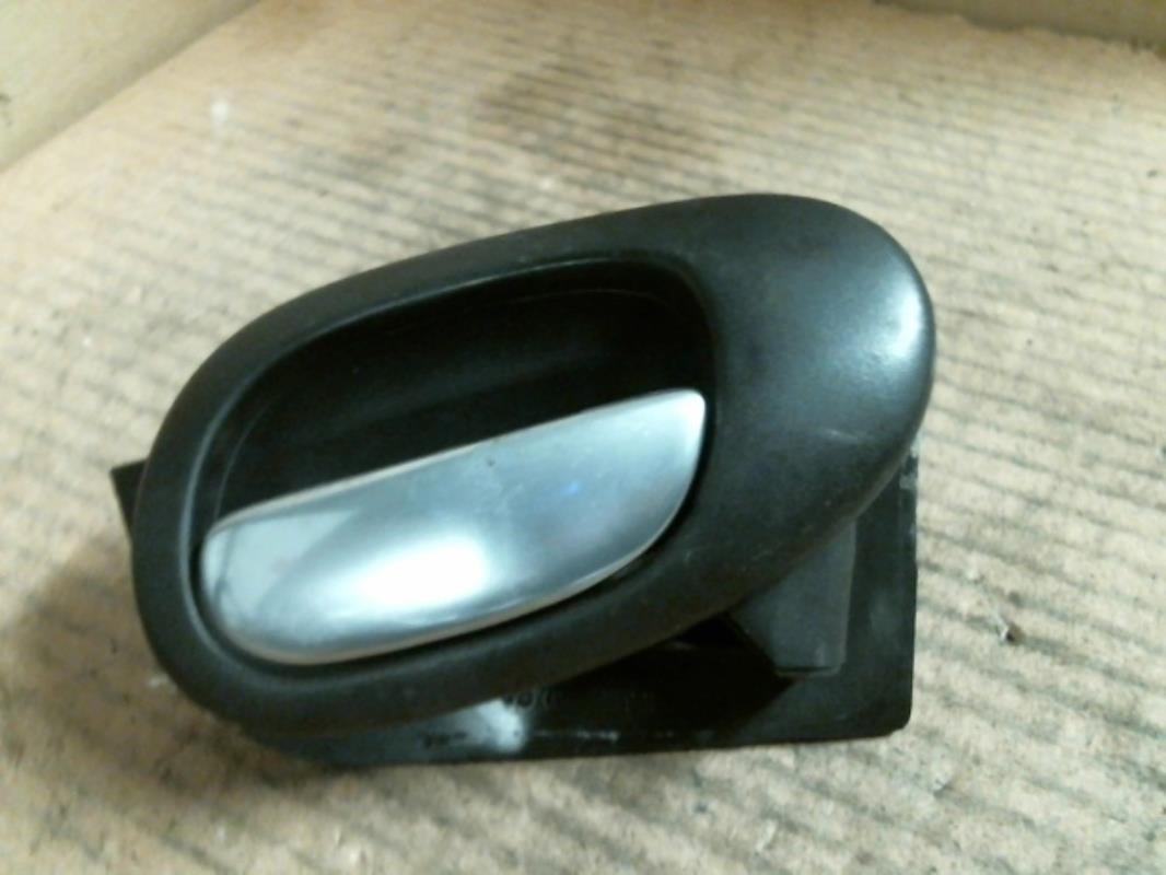 Maniglia interna posteriore destra PEUGEOT 206 Gasolina - 1