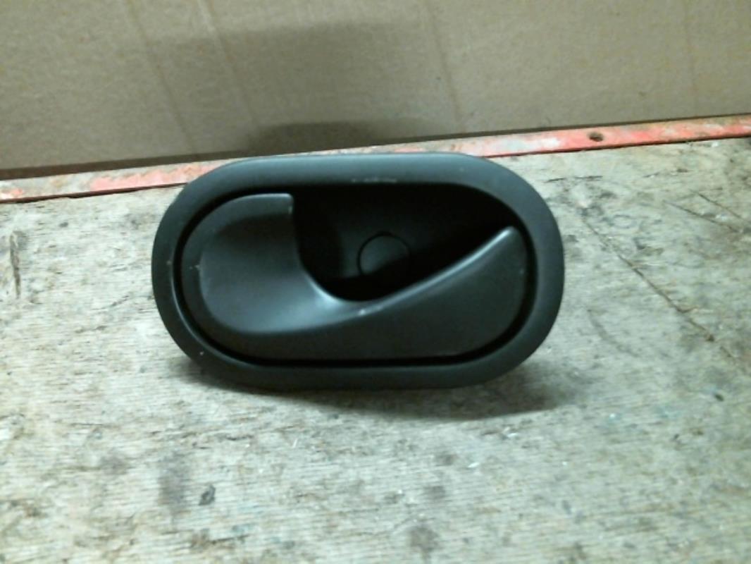 Maniglia interna posteriore sinistra RENAULT MEGANE 2 PHASE 1 Diésel - 1
