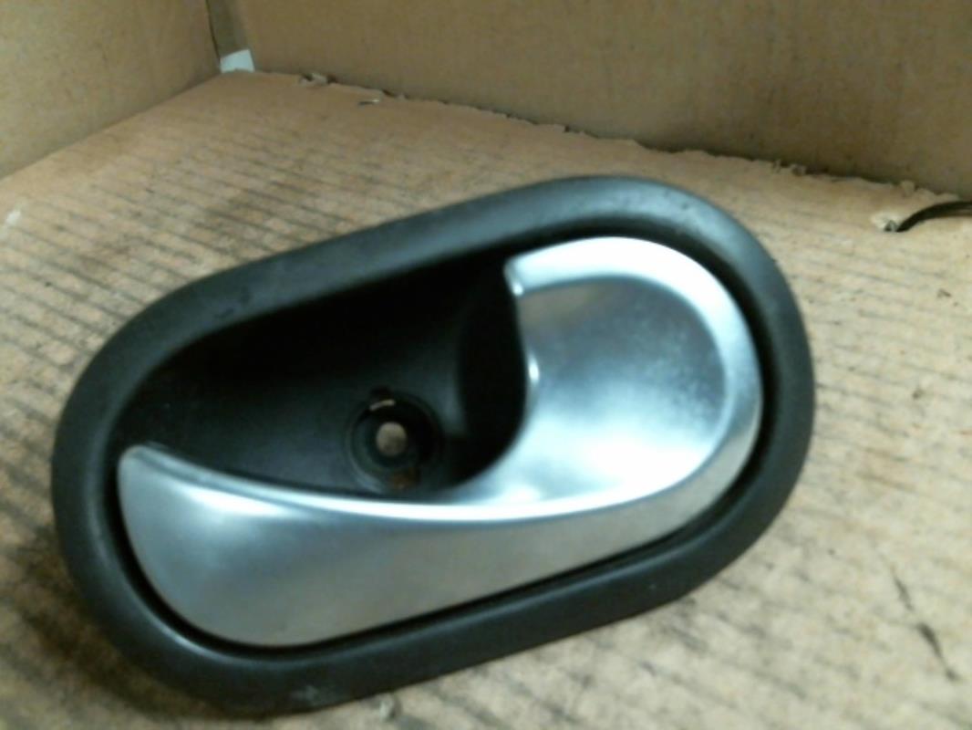 Maniglia interna anteriore destra RENAULT SCENIC 2 PHASE 1 Gasolina - 1