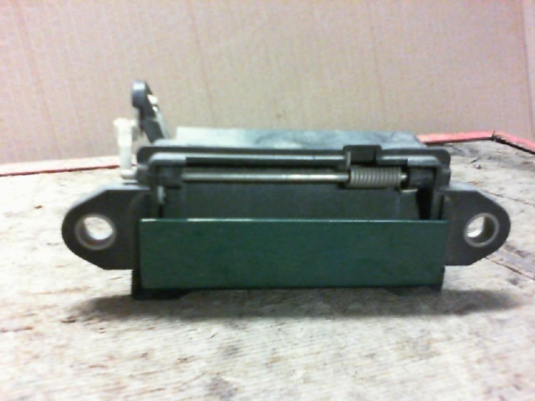 Maniglia portiera posteriore destra AUDI A4 1 Gasolina - 1