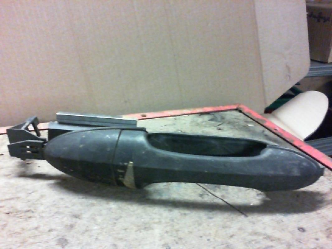 Maniglia portiera posteriore destra FORD FOCUS 1 Gasolina - 1