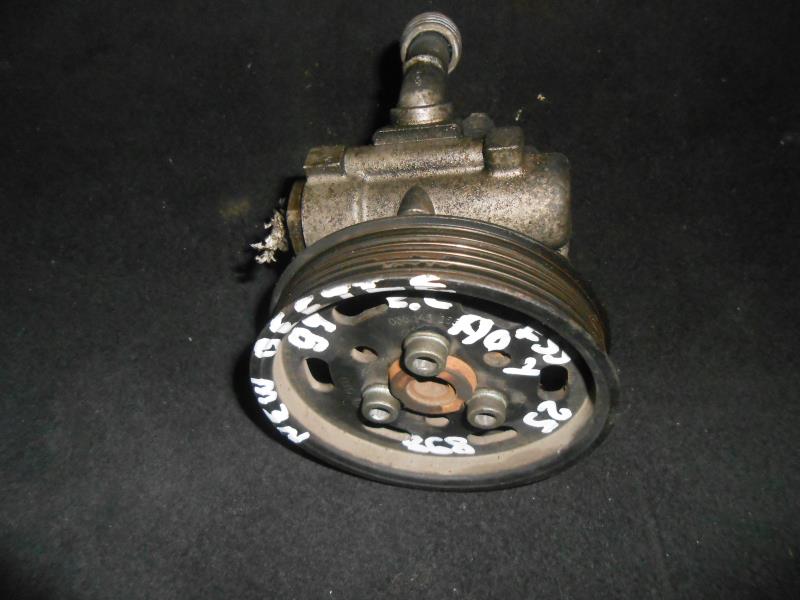 Pompe de direction VOLKSWAGEN NEW BEETLE 1 PHASE 1 Essence - 1