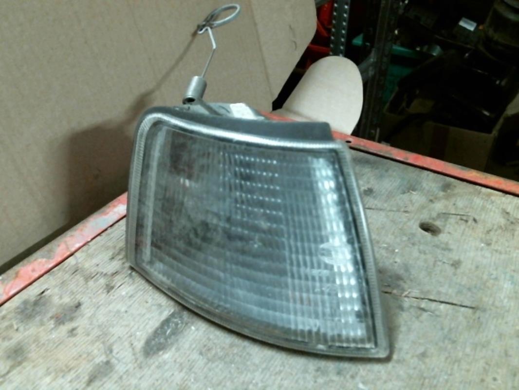 Gruppo ottico anteriore secondario destro (luci)(freccia) SEAT TOLEDO 2 Diésel - 1