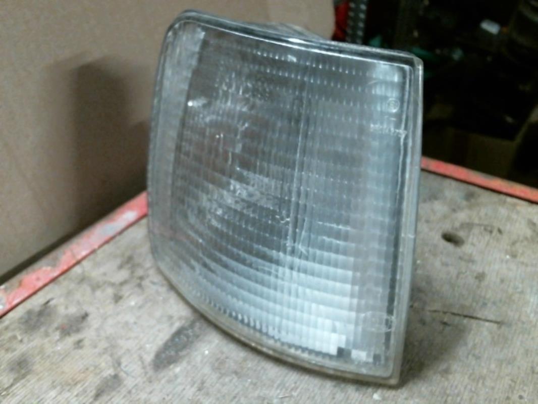 Gruppo ottico anteriore secondario destro (luci)(freccia) VOLKSWAGEN PASSAT 2  - 1
