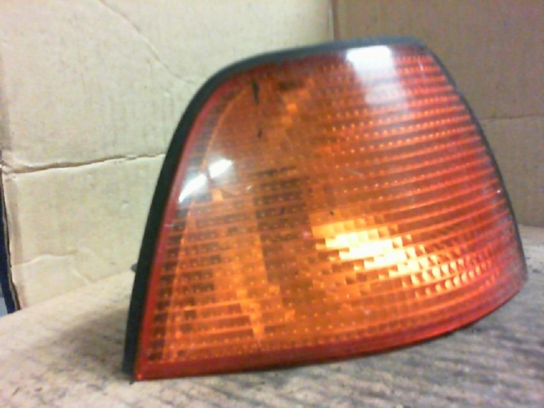Gruppo ottico anteriore secondario sinistro (luci)(freccia) BMW SERIE 3 E36 COMPACT  - 1