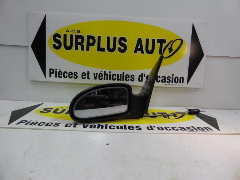 Retroviseur gauche FORD FOCUS 1 BREAK Diesel - 1