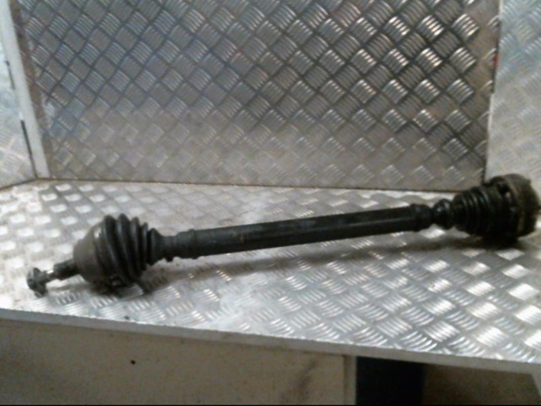 Cardan droit (transmission) VOLKSWAGEN BORA BREAK Diesel - 1