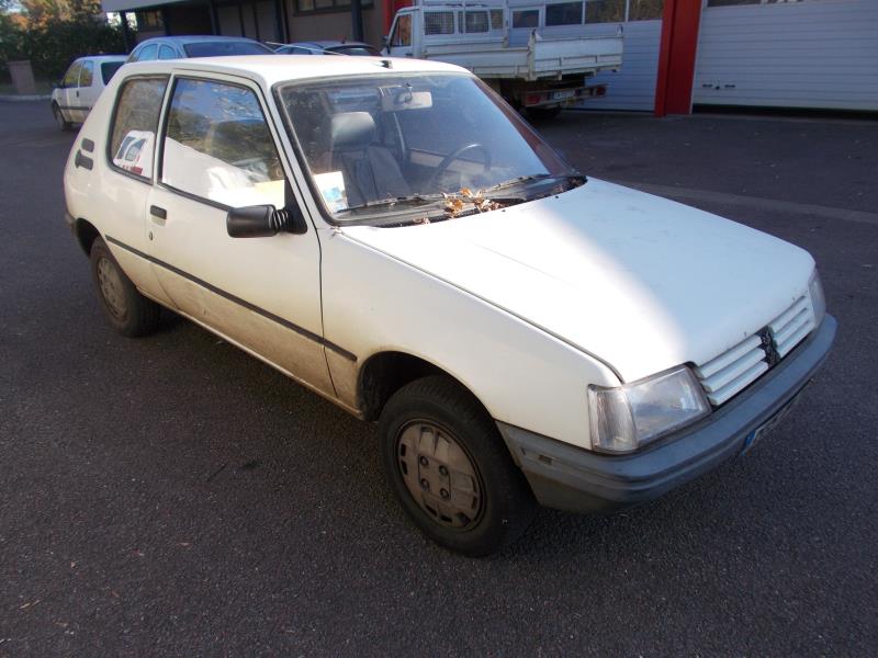 Maniglia portiera anteriore sinistra PEUGEOT 205 PHASE 2 Gasolina - 1