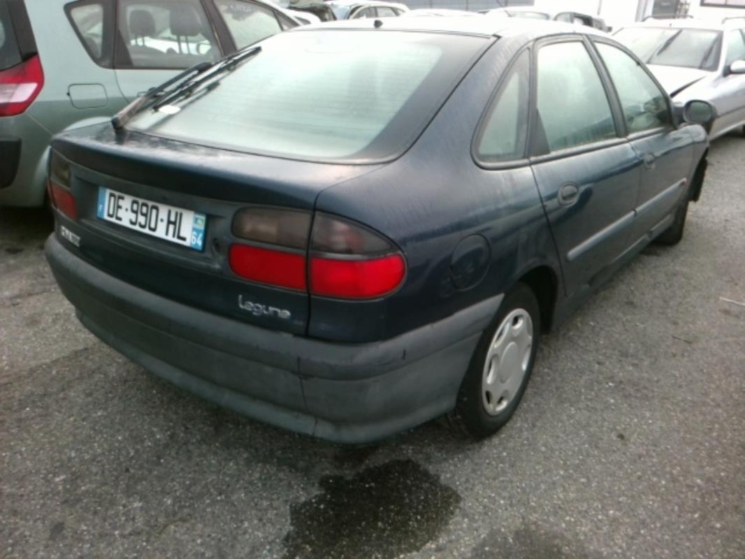 Image Pare choc avant - RENAULT LAGUNA 1