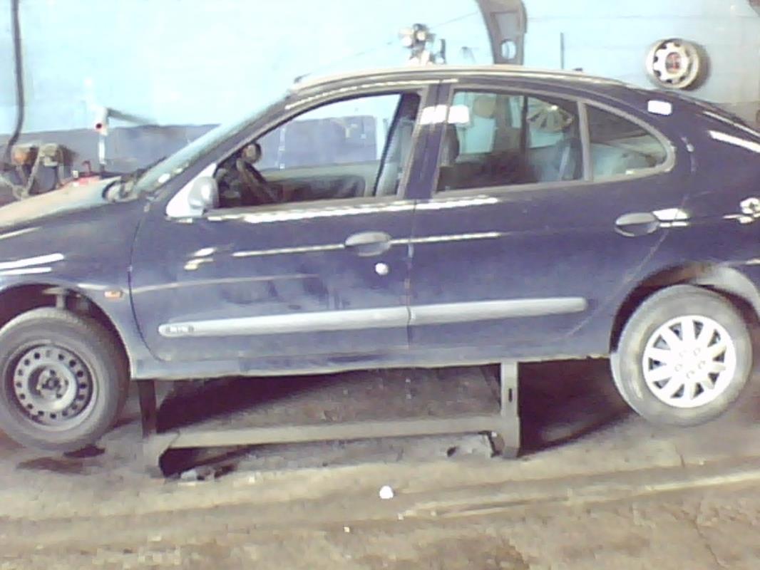 Calandre RENAULT MEGANE 1 PHASE 1 Diesel - 1