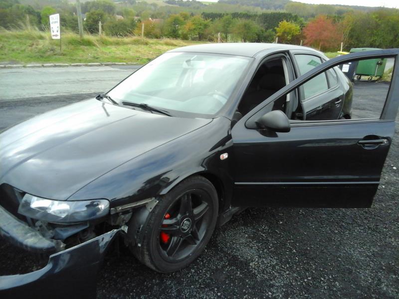 Verin de coffre SEAT LEON 1 Diesel - 1