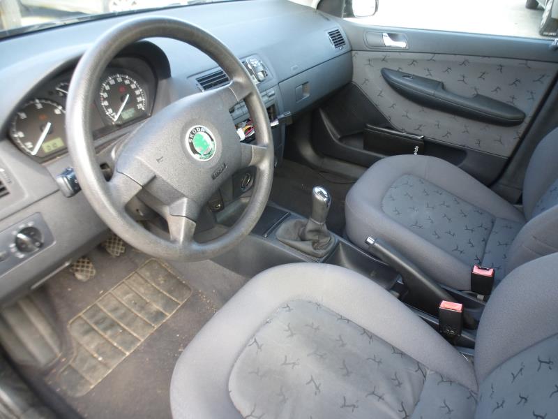 Image Optique avant principal gauche (feux)(phare) - SKODA FABIA 1