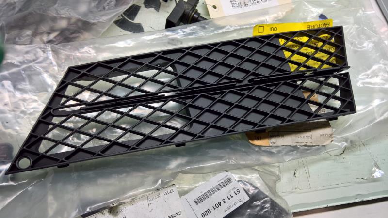 Grille de pare choc BMW SERIE 5 E60 PHASE 2  - 1