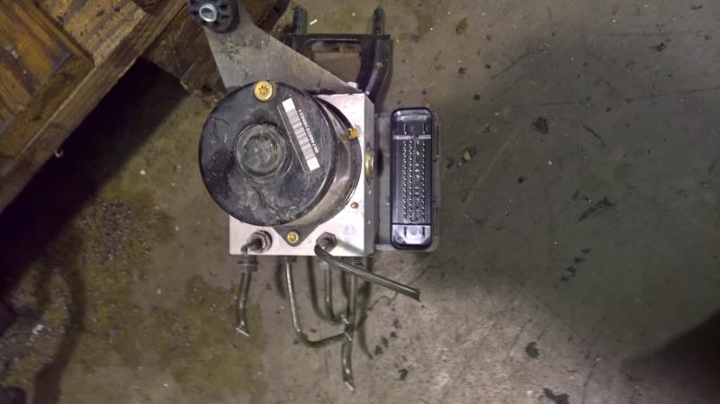 Bloc ABS (freins anti-blocage) BMW SERIE 3 E46  - 1