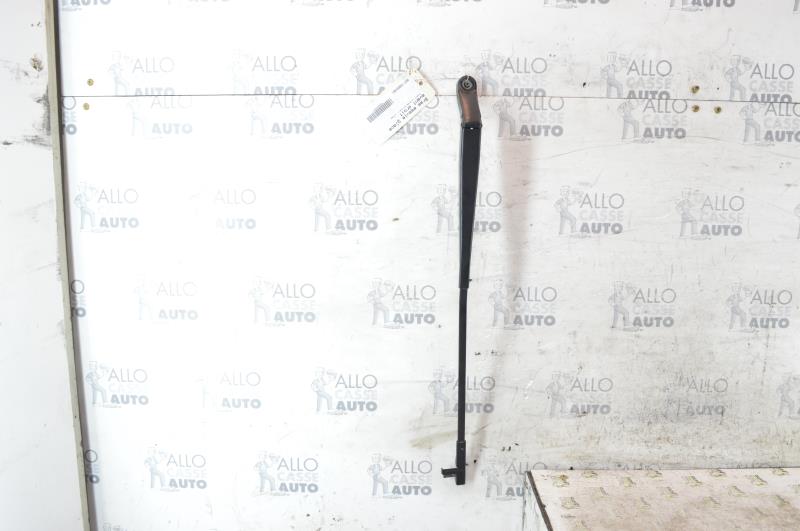 Braccio tergicristallo anteriore destro PEUGEOT 407 PHASE 1 Diésel - 1
