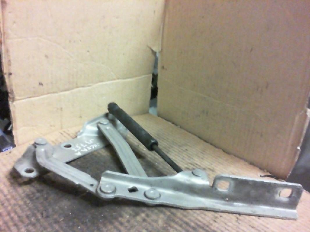 Charniere de hayon OPEL VECTRA A Diesel - 1