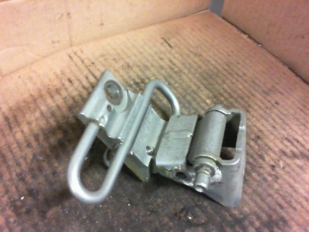 Cerniera portiera anteriore destra SEAT IBIZA 2005  - 1
