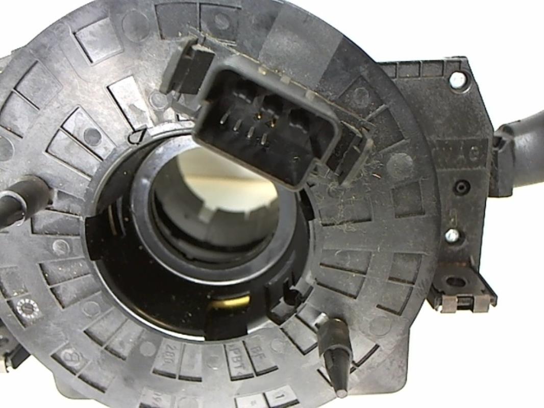 Image Com (Bloc Contacteur Tournant+Commodo Essuie Glace+Commodo Phare) - VOLKSWAGEN POLO 5