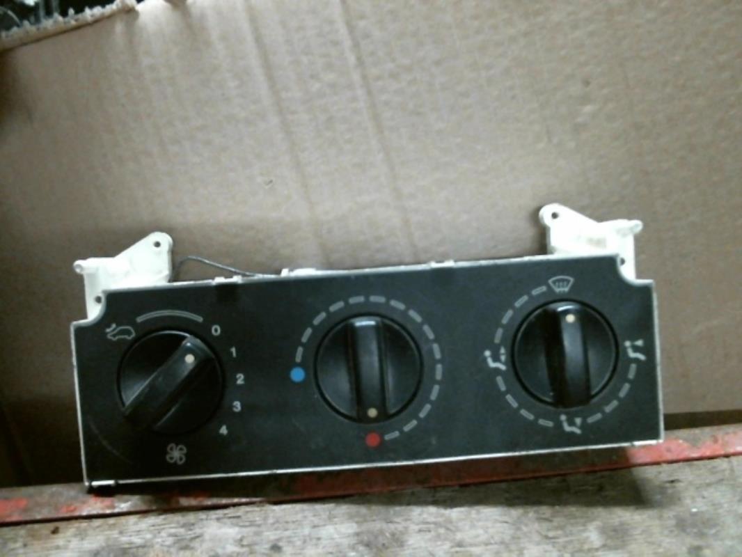Commande chauffage PEUGEOT PARTNER 1  - 1