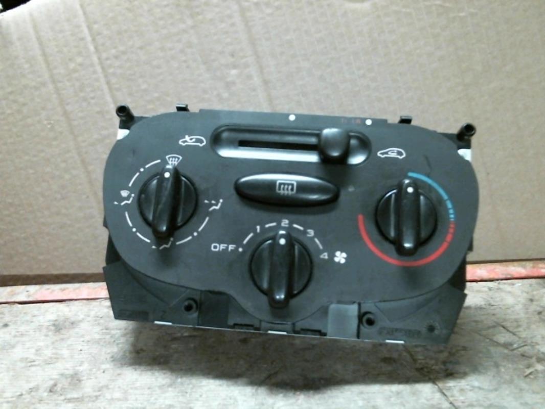 Commande chauffage PEUGEOT 206 PHASE 1 Diesel - 1