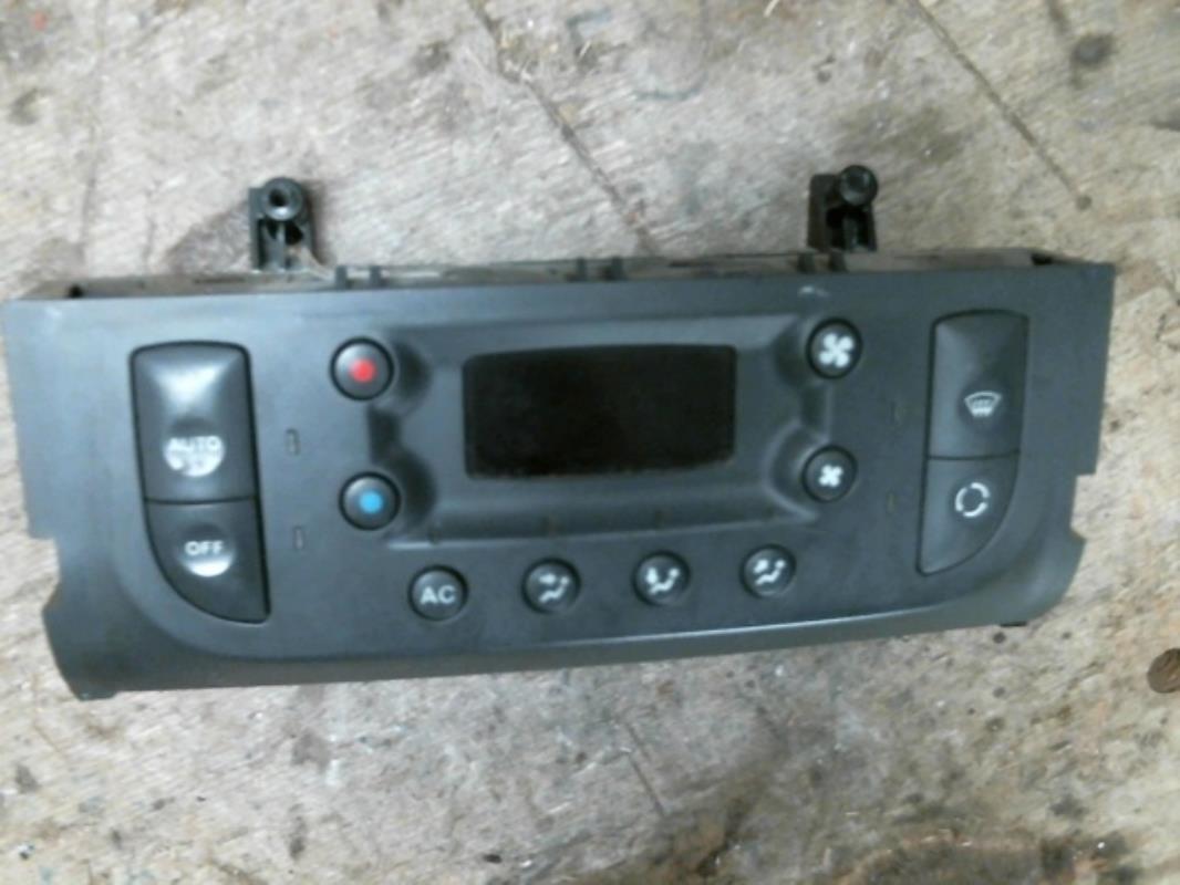 Commande chauffage RENAULT CLIO 2 PHASE 2  - 1