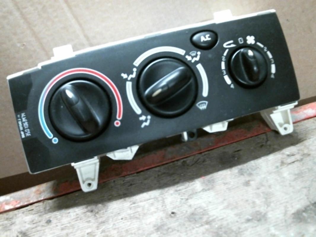 Commande chauffage RENAULT MEGANE 1 PHASE 2 Essence - 1