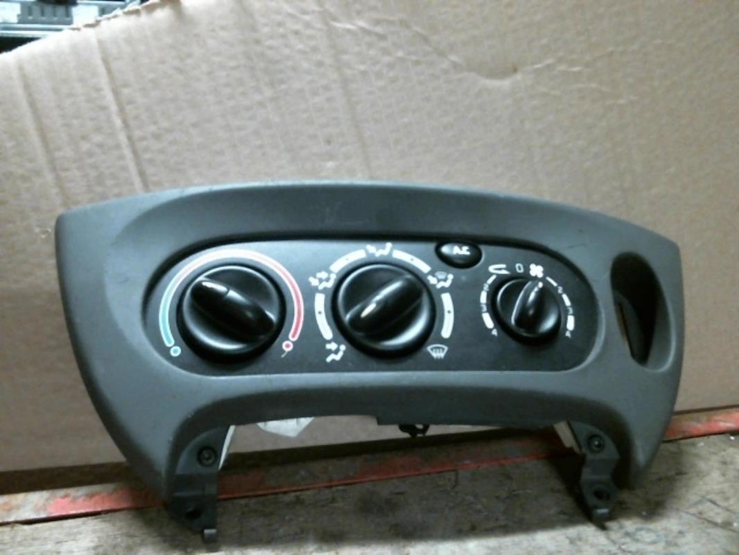 Commande chauffage RENAULT SCENIC 1 PHASE 2 Diesel - 1