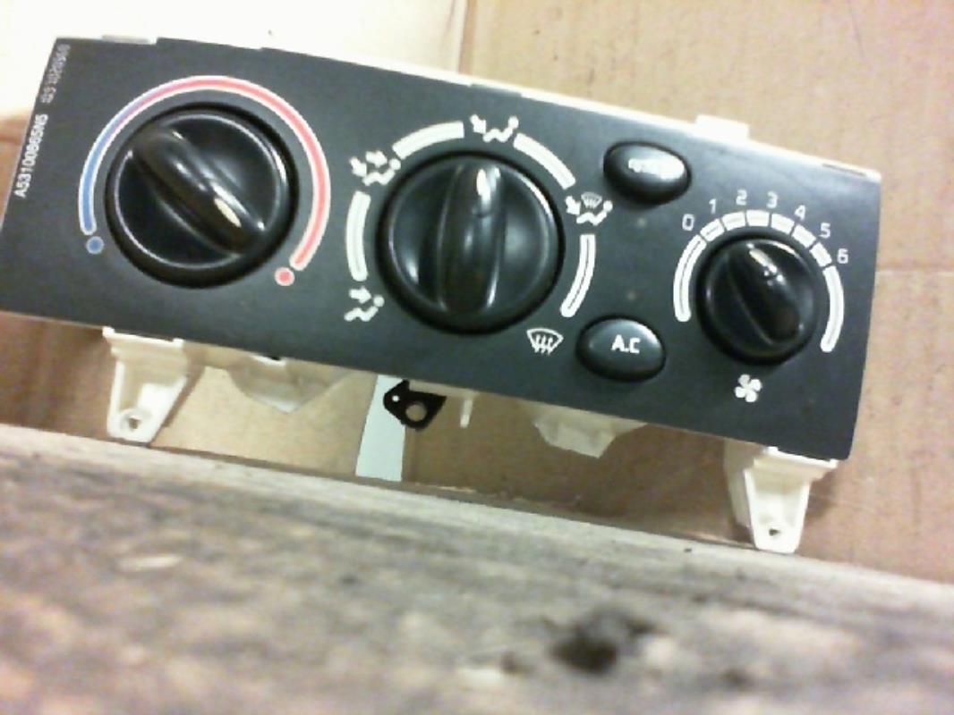 Commande chauffage RENAULT SCENIC 1 PHASE 1 Essence - 1