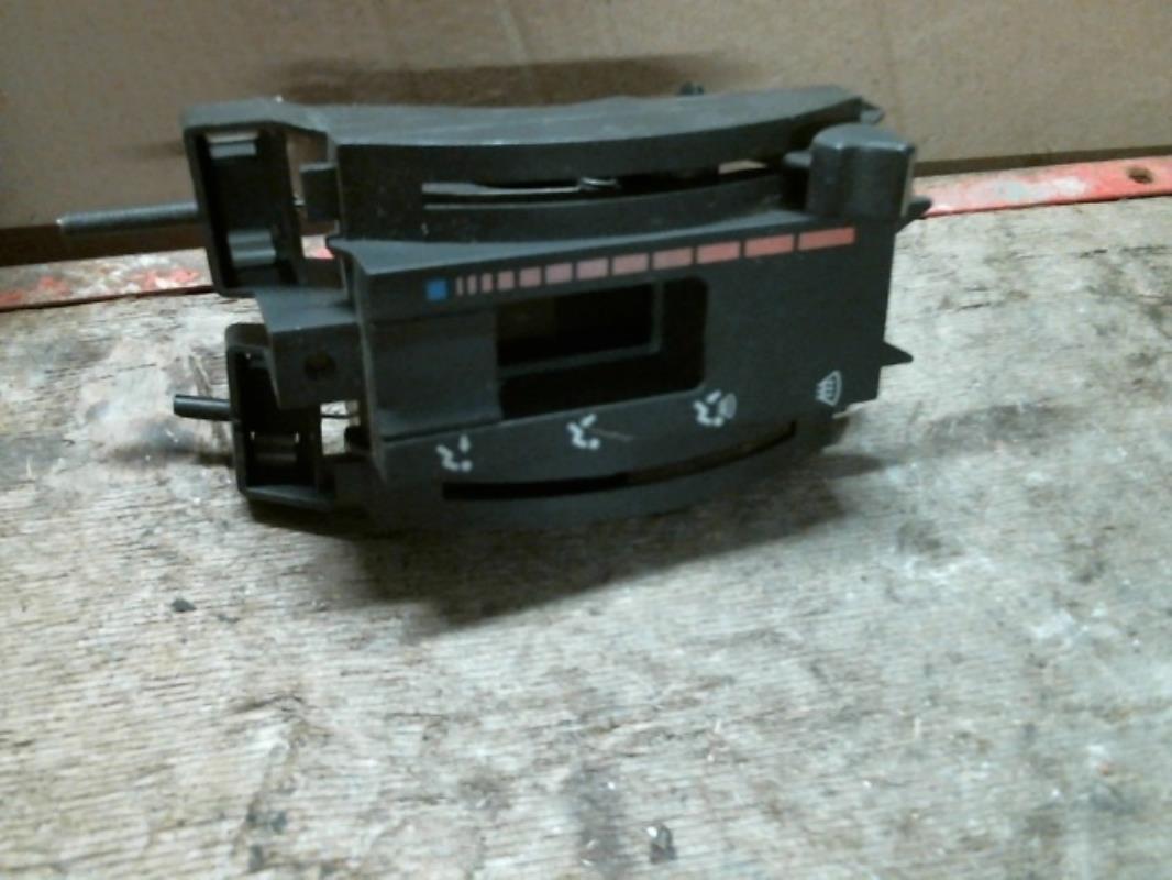 Commande chauffage RENAULT SUPER 5  - 1
