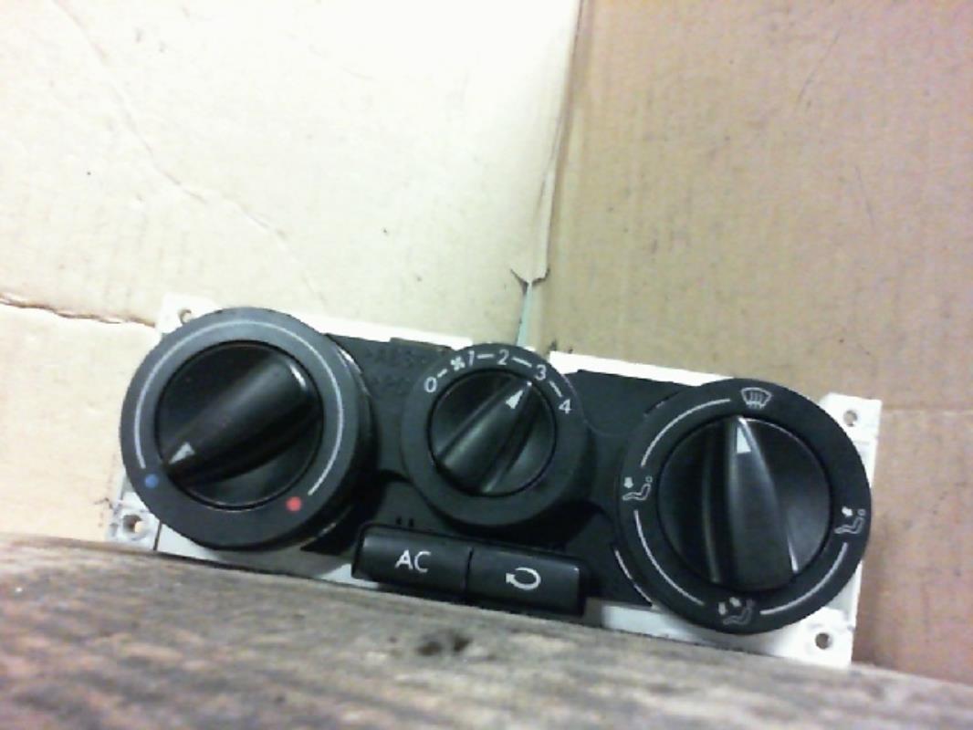 Commande chauffage SEAT IBIZA 2 PHASE 3 Diesel - 1