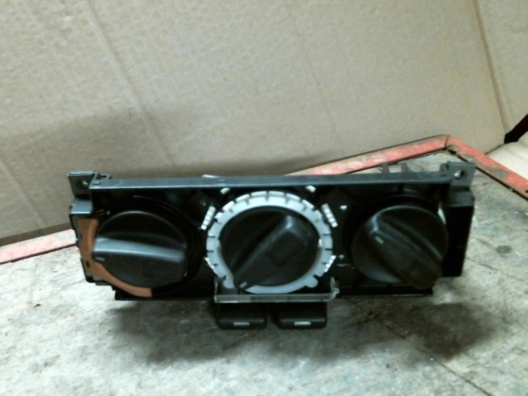 Commande chauffage VOLKSWAGEN POLO 3 PHASE 1  - 1