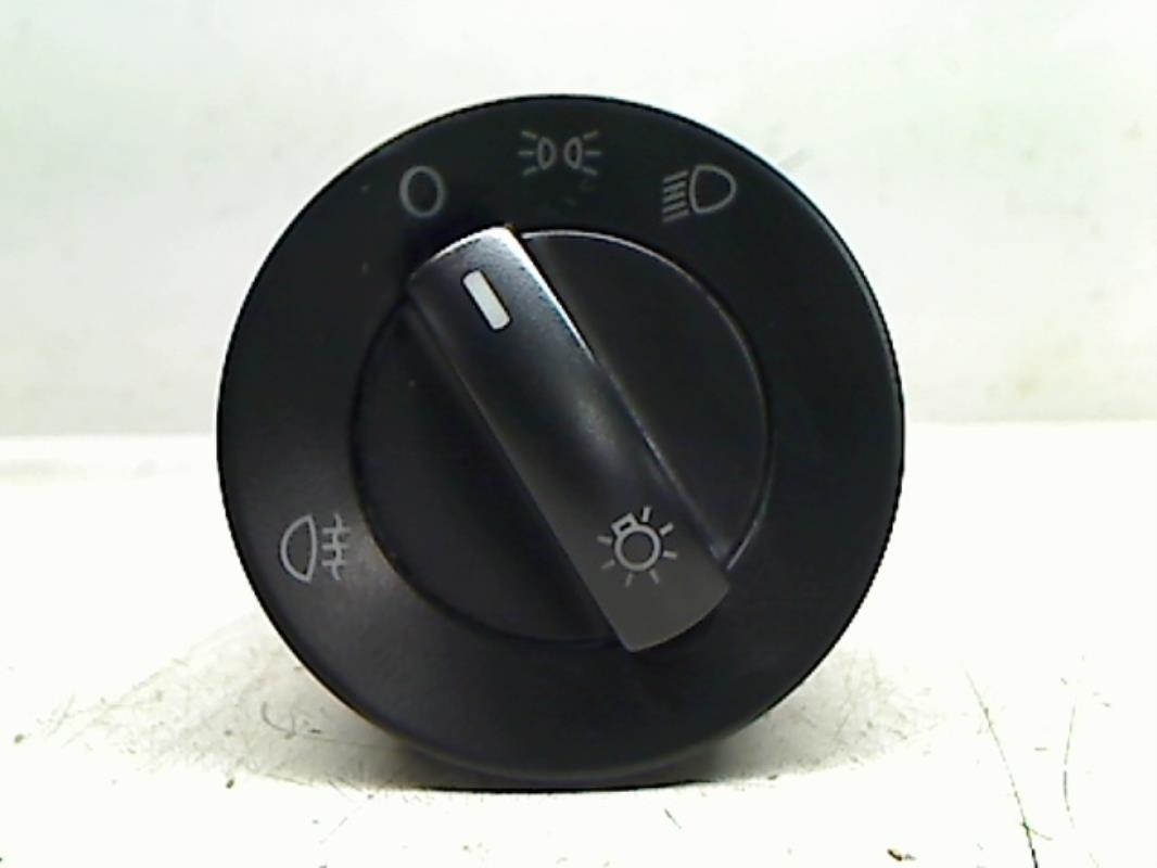 Commande de phare VOLKSWAGEN POLO 4 PHASE 1 Diesel - 1