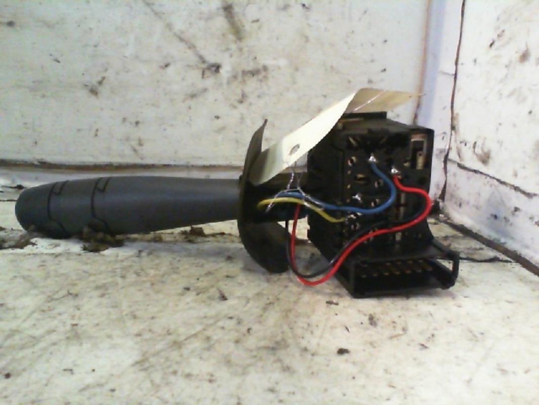 Commodo phare RENAULT CLIO 2 PHASE 1 Essence - 1