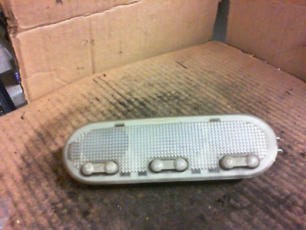 Luce di cortesia RENAULT SCENIC 2 PHASE 1 Diésel - 1