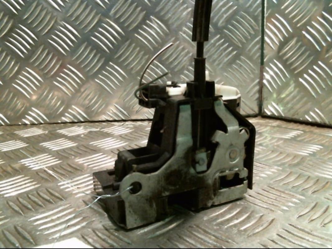 Chiusura centralizzata anteriore destra RENAULT CLIO 2 CAMPUS PHASE 1 Diésel - 1
