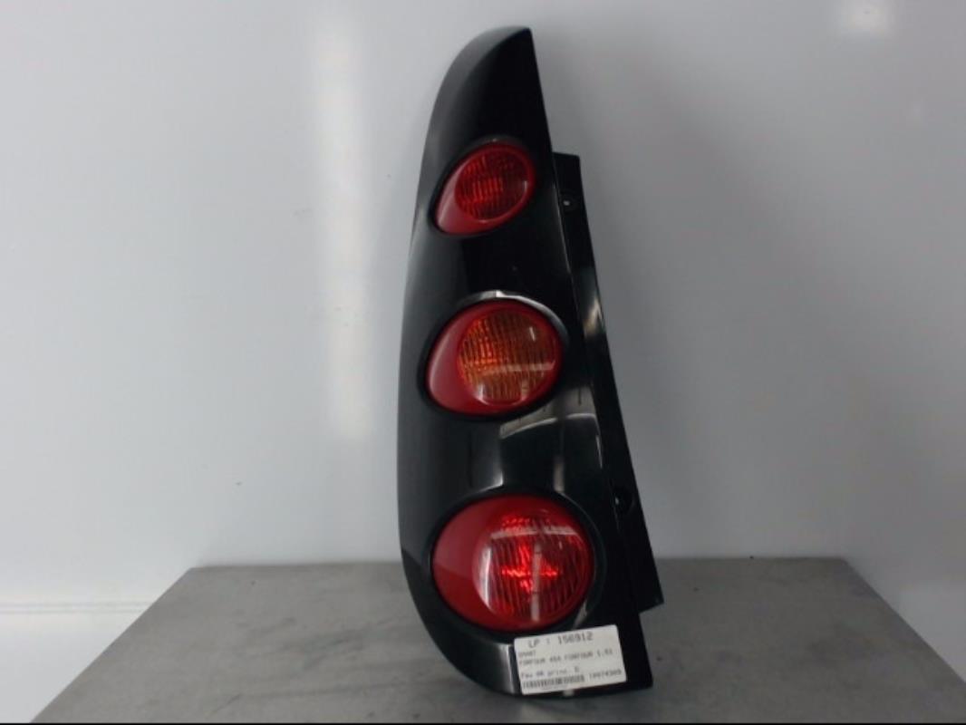 Fanale posteriore principale destro (luci) SMART FORFOUR 1 Gasolina - 1