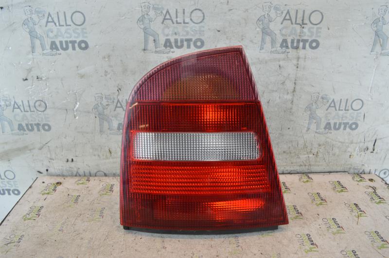 Fanale posteriore principale sinistro (luci) SKODA OCTAVIA 1 PHASE 1 Diésel - 1