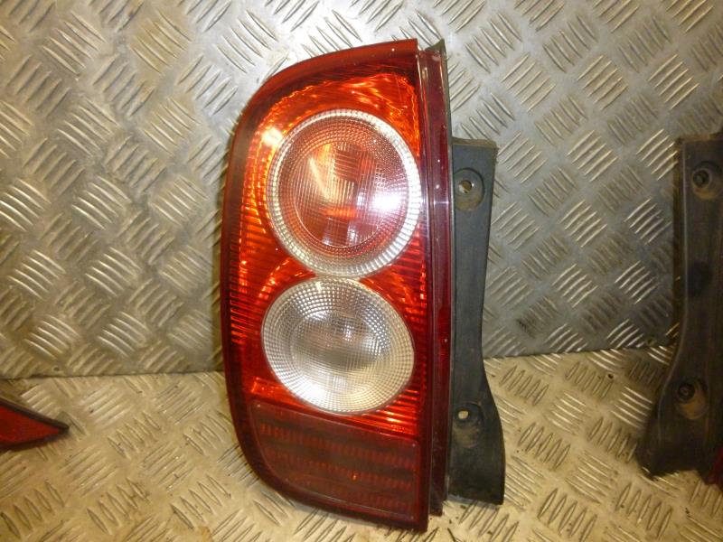 Fanale posteriore principale sinistro (luci) NISSAN MICRA 3 PHASE 1 Gasolina - 1
